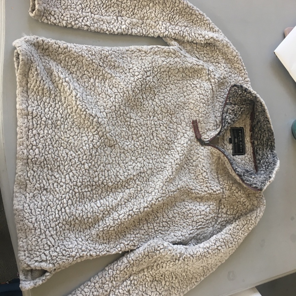 True grit pullover